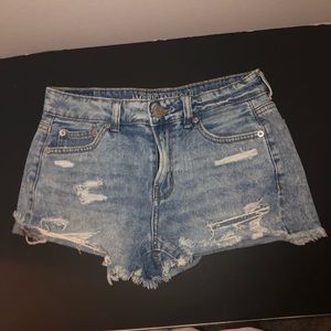 Woman’s American Eagle tomgirl shorties